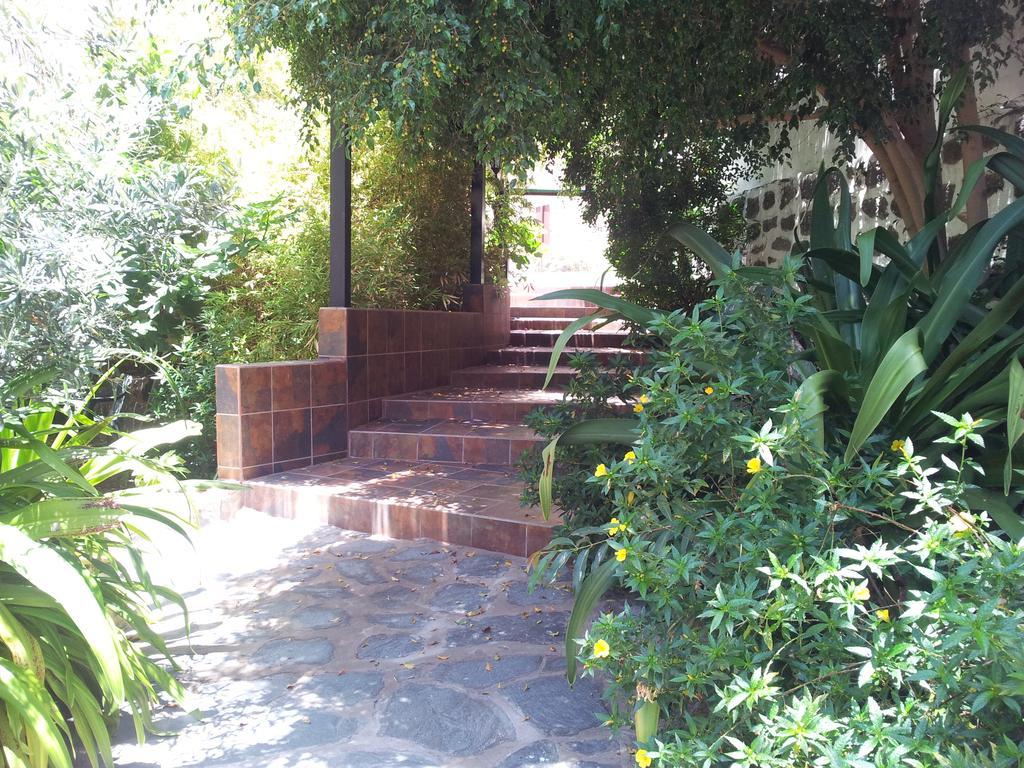 El Jardin Apartment Mogan Ngoại thất bức ảnh